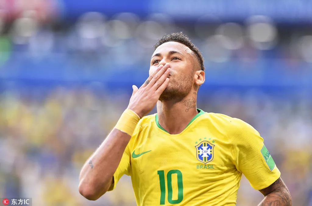 三垒教练示 三垒教练示